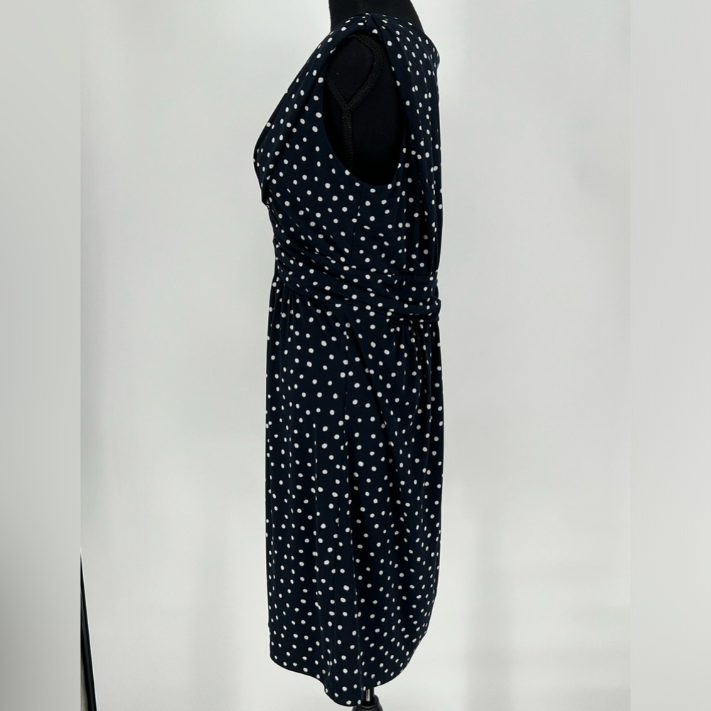 LOFT FACTORY DRESS - Picture 4 of 10